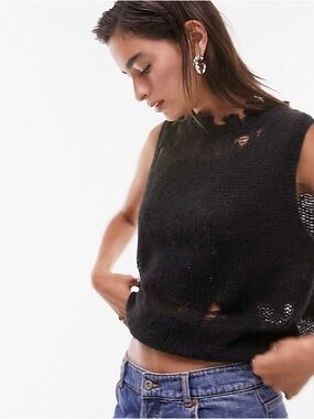 NWOT - Topshop Black Distressed Sleeveless Knitted Top